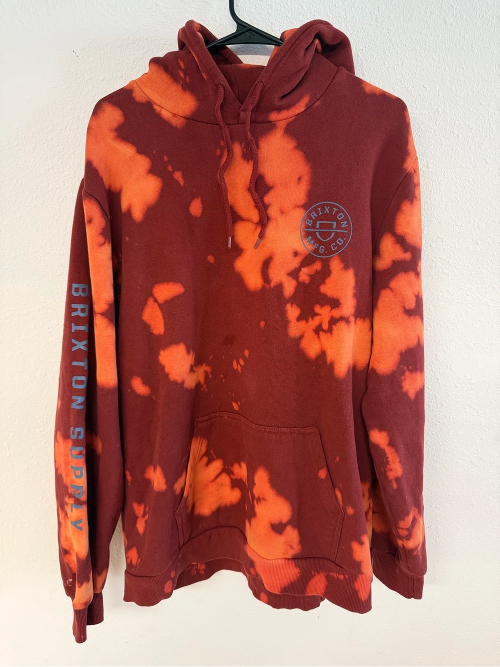 Brixton Men's Rust Red and Bright Orange Tie-Dye Crewneck Hoodie